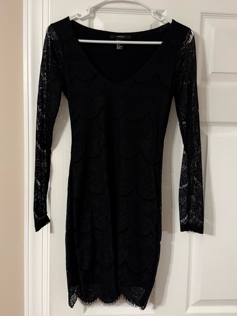 Forever 21 Black Lace Long Sleeve Scoop Neck Dress